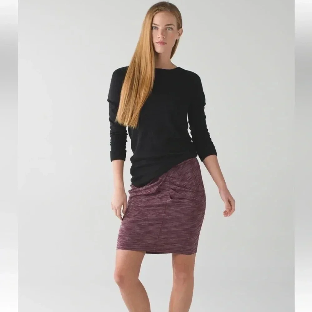 Lululemon &go Where-To Skirt in Heathered Bordeaux Drama